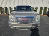 Used 2010 GMC Yukon XL Denali image 3