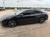 Used 2018 Toyota Camry SE image 4