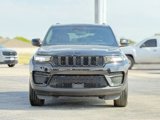 Used 2024 Jeep Grand Cherokee Altitude image 2