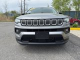 Used 2022 Jeep Compass Latitude image 2