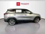 Used 2021 Kia Seltos LX image 2