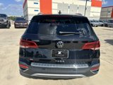 Used 2022 Volkswagen Taos SE image 3