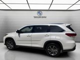 Used 2019 Toyota Highlander XLE image 3