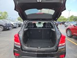 Used 2020 Chevrolet Trax LT w/ LT Convenience Package image 5
