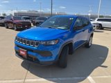Used 2023 Jeep Compass Sport image 3