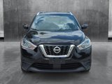 Used 2020 Nissan Kicks SV image 2