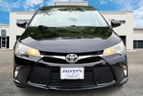 Used 2017 Toyota Camry SE image 3