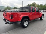 Used 2023 Jeep Gladiator Sport image 4