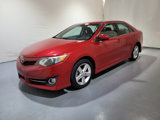Used 2014 Toyota Camry SE image 2