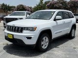 Used 2017 Jeep Grand Cherokee Laredo image 4