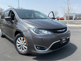 Used 2017 Chrysler Pacifica Touring-L image 5