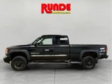 Used 2004 GMC Sierra 2500 SLE w/ Snow Plow Prep Package image 2