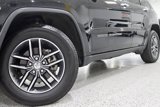 Used 2018 Jeep Grand Cherokee Limited image 4