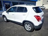 Used 2016 Chevrolet Trax LT w/ LT Sun and Sound Package image 3