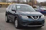 Used 2014 Nissan Rogue S image 2
