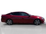 Used 2021 Nissan Altima 2.5 SR w/ SR Premium Package image 6