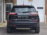Used 2019 Jeep Cherokee Trailhawk image 4