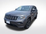 Used 2018 Jeep Grand Cherokee Altitude image 3
