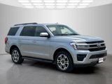 Certified 2024 Ford Expedition XLT image 3