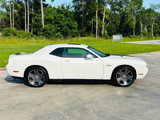 Used 2010 Dodge Challenger SE image 4