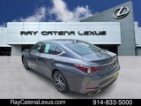 Certified 2022 Lexus ES 350 w/ Premium Package image 4
