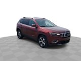Used 2019 Jeep Cherokee Limited w/ Technology Group image 2