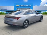Used 2023 Hyundai Elantra SEL w/ Convenience Package image 4