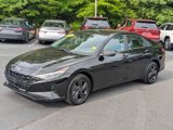 Used 2023 Hyundai Elantra SEL image 3