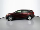 Used 2016 Kia Sorento LX image 4