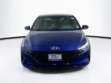 Used 2022 Hyundai Elantra SEL w/ Convenience Package image 2