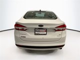 Used 2017 Ford Fusion SE image 5