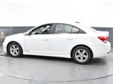 Used 2016 Chevrolet Cruze LT w/ Sun And Sound Package image 4