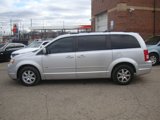 Used 2008 Chrysler Town & Country Touring image 2