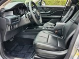 Certified 2023 Lincoln Corsair FWD w/ Equipment Group 101A image 4