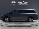 Used 2014 Toyota Sienna LE image 2