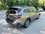 Used 2022 Subaru Outback Premium image 5
