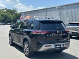 Used 2022 Nissan Rogue SV image 4