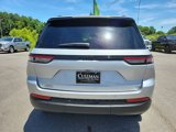 New 2024 Jeep Grand Cherokee Altitude image 5
