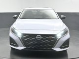 Used 2024 Nissan Altima 2.5 SR w/ SR Premium Package image 2