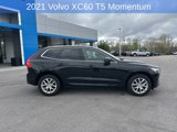 Used 2021 Volvo XC60 T5 Momentum image 2
