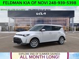 New 2025 Kia Soul LX w/ LX Technology Package image 3