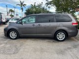 Used 2014 Toyota Sienna XLE image 2