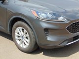 Certified 2020 Ford Escape SE image 2
