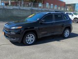 Used 2018 Jeep Cherokee Latitude Plus w/ Comfort/Convenience Group image 3