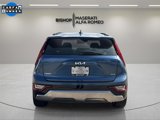Used 2024 Kia Niro SX Touring image 4