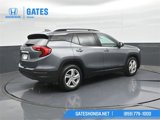 Used 2019 GMC Terrain SLE w/ Driver Convenience Package image 2