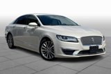 Used 2020 Lincoln MKZ image 2