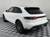 Used 2024 Porsche Macan image 3