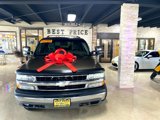 Used 2003 Chevrolet Suburban LS image 2