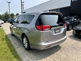 Used 2017 Chrysler Pacifica Touring w/ Tire & Wheel Group image 5